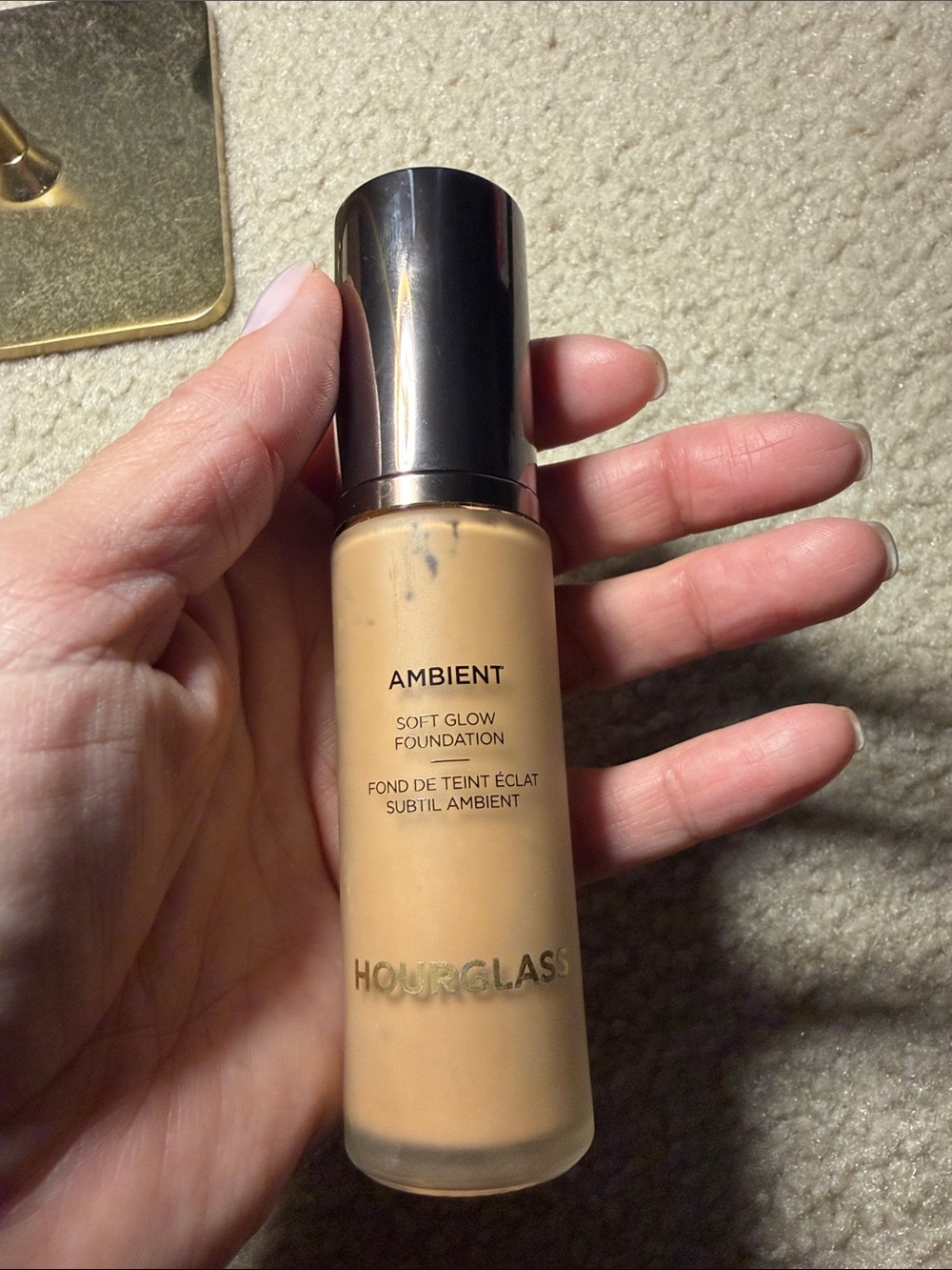 Hourglass Ambient Soft Glow Foundation — 10.5